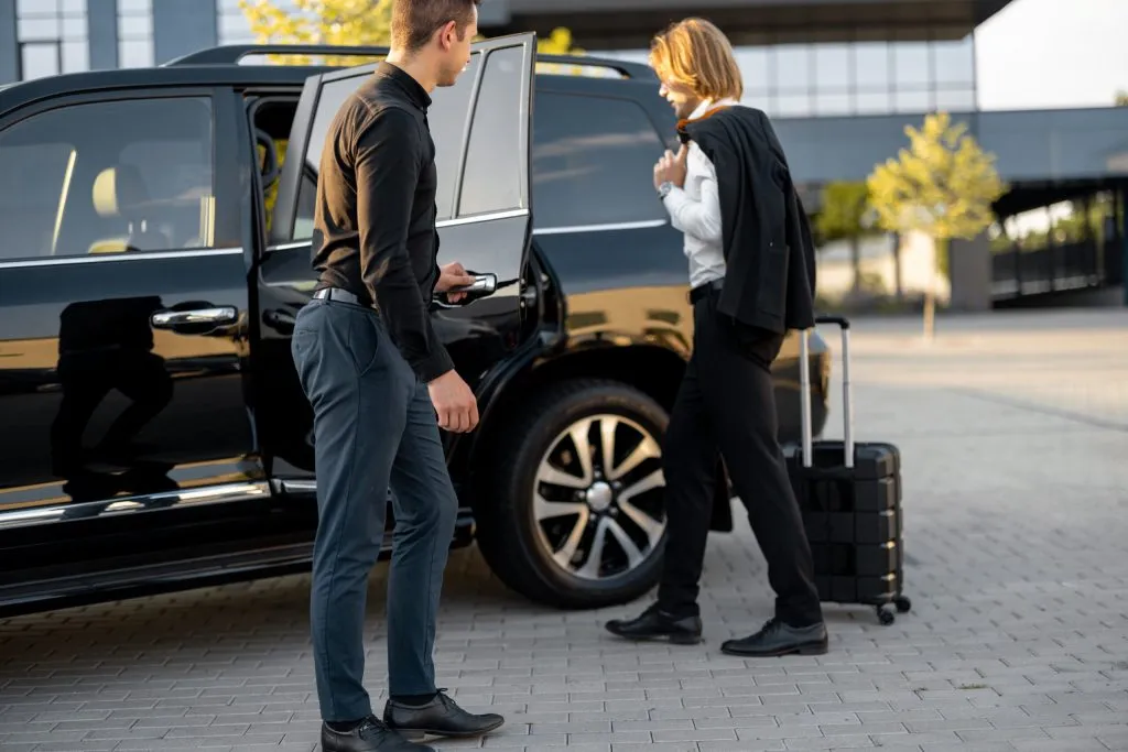 airport black car service scaled 1