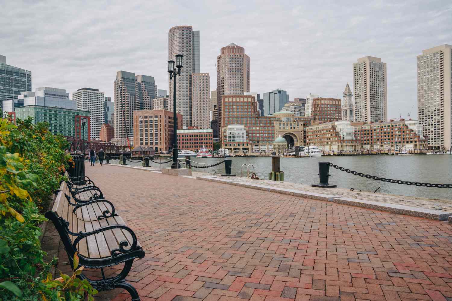 BostonHarborWalk1 09d557aceb3d489da191da7daec121a7